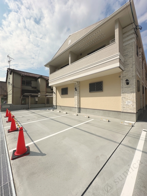 駐車場　駐車場も敷地内で確保可能！！