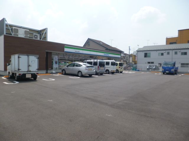 コンビニ　ファミリーマート 武蔵村山大南通り店（コンビニ）まで609m