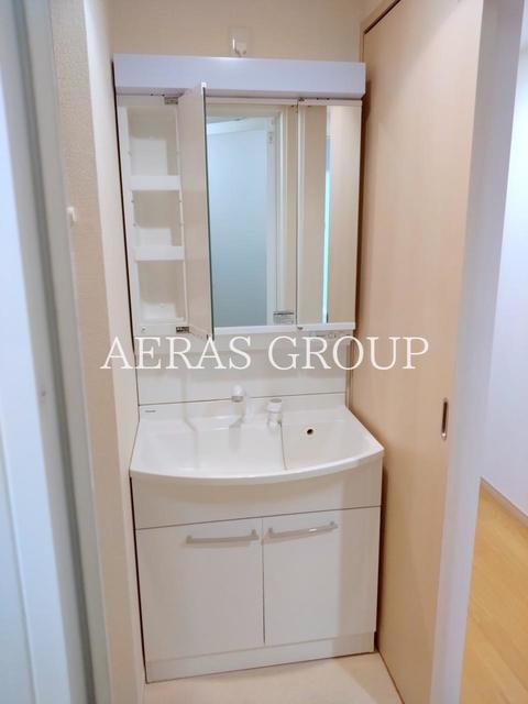 洗面設備　同仕様