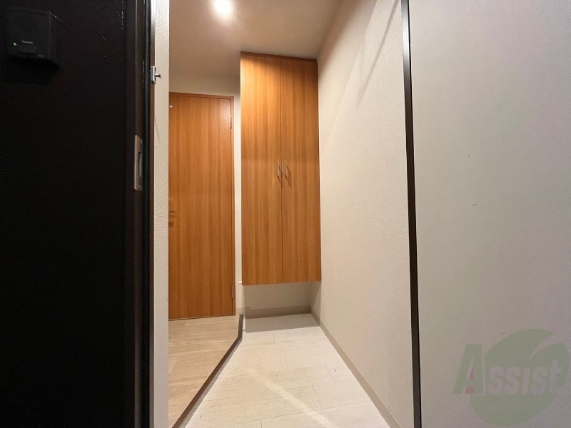 玄関　玄関にはシューズボックスもあって便利そう！