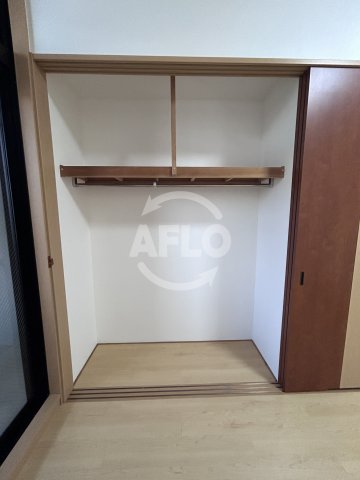 収納　フォレステージュ江坂垂水町　クローゼット