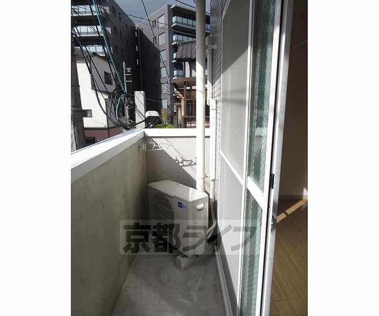 バルコニー　奥行きのあるバルコニーです