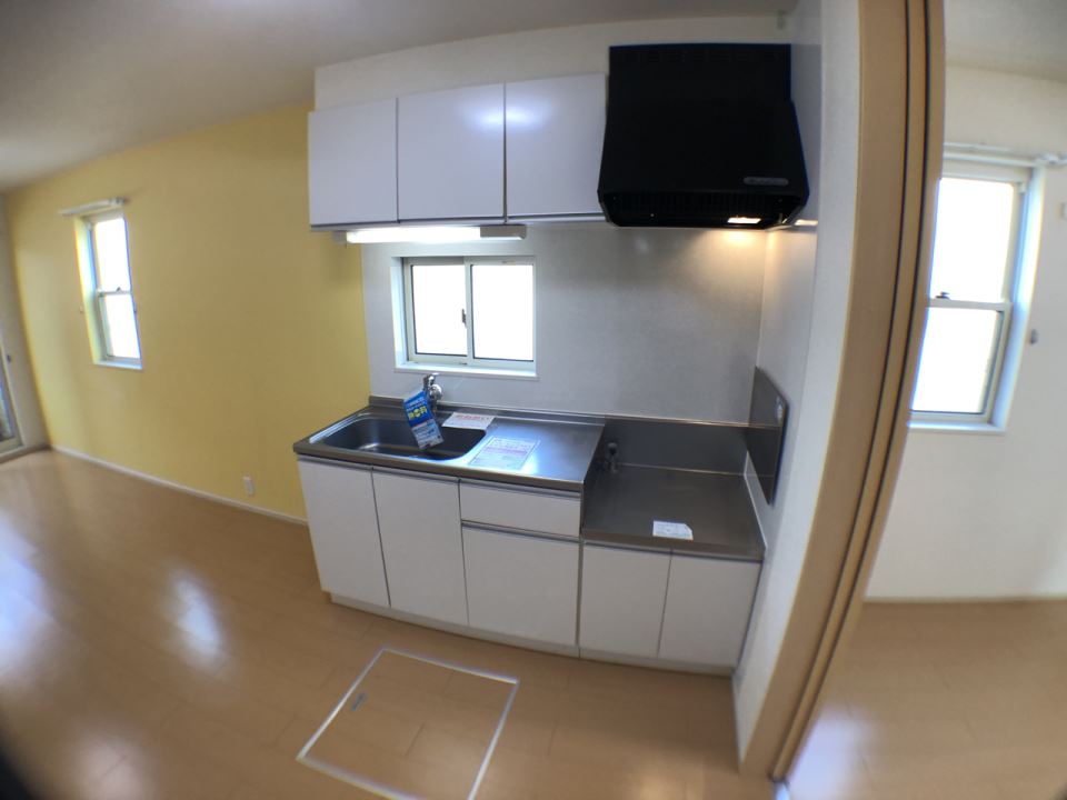 キッチン　調理スペース有、２口ガスコンロ置けますよ