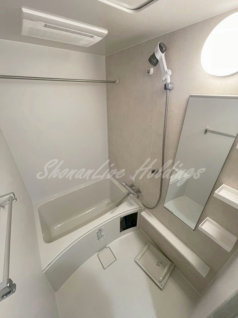 バス・シャワールーム　清潔感のあるバス♪