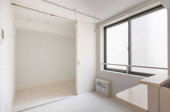 居室・リビング　ゆったり過ごせる居間です