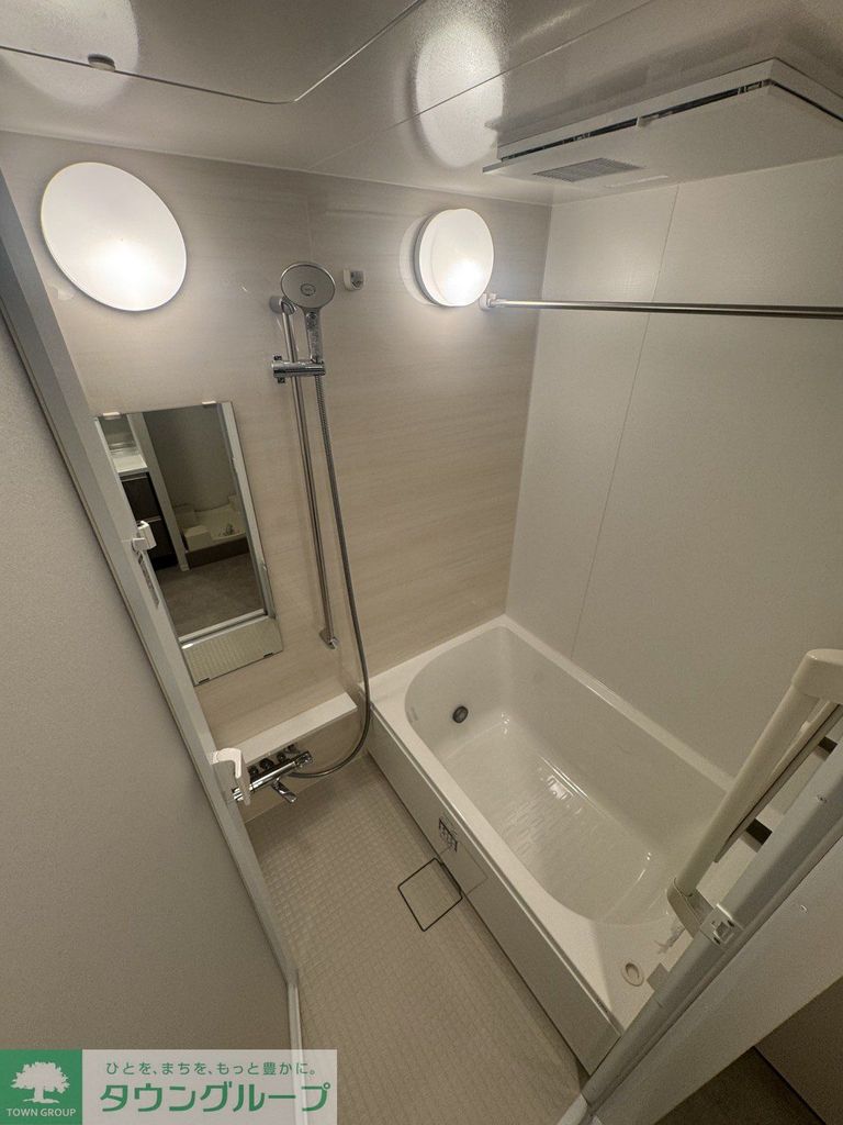 バス・シャワールーム　バス