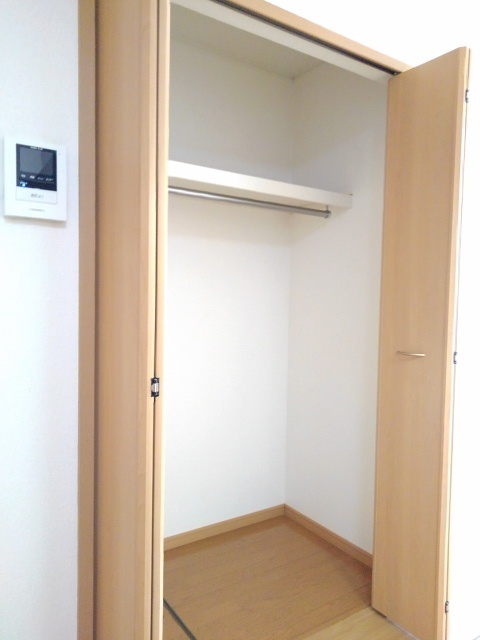 収納　クローゼット