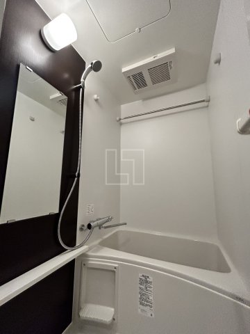 バス・シャワールーム　エスリード阿波座プライムコート　バスルーム