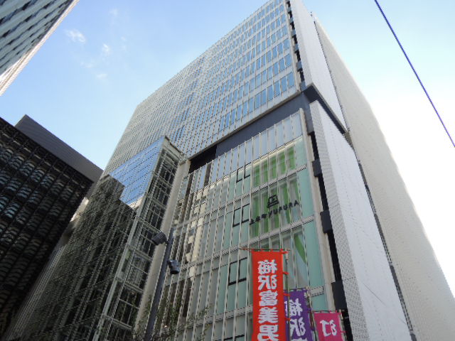 ショッピングセンター　上本町YUFURA（ショッピングセンター）まで32m