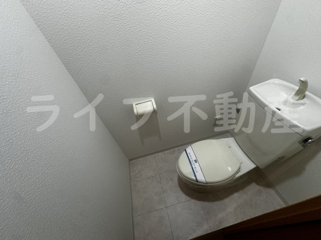 トイレ　トイレもきれいです