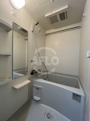 バス・シャワールーム　プレサンスOSAKA DOMECITY ワンダー　バスルーム