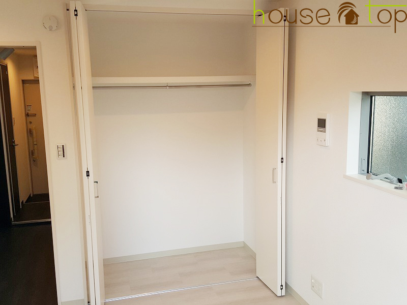 収納　衣類など収納可能