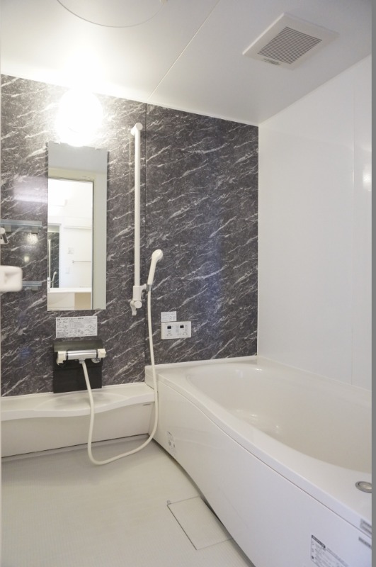 バス・シャワールーム　図面と現状に相違がある場合には現状を優先