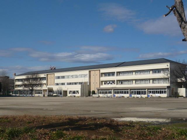 小学校　足利市立南小学校（小学校）まで688m