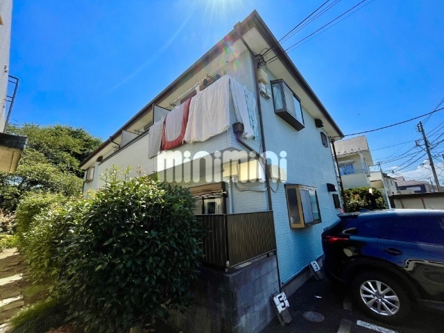 建物外観　閑静な住宅街にあります♪