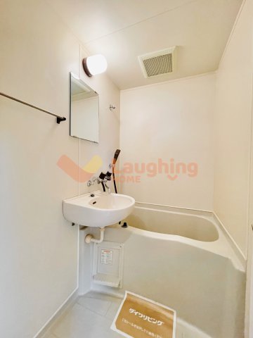 バス・シャワールーム　日々の暮らしに欠かせないお風呂です