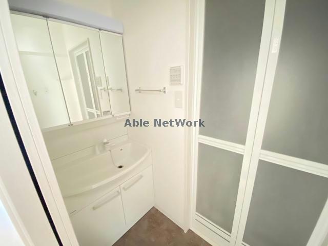 洗面設備　同型　現況優先