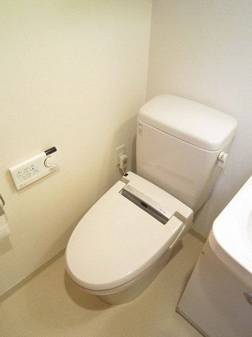 トイレ　★ウォシュレット★