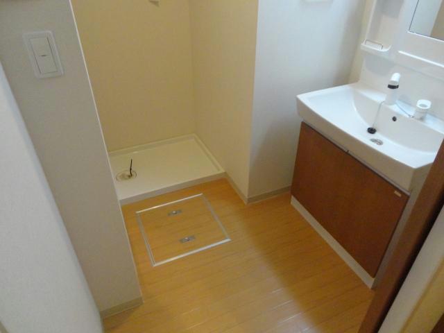 洗面設備　※別部屋(参考)