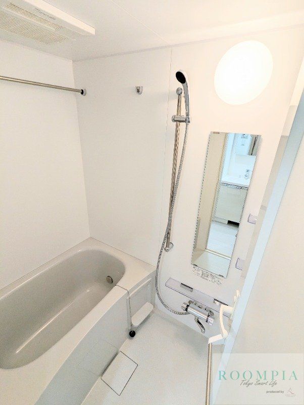 バス・シャワールーム　バス