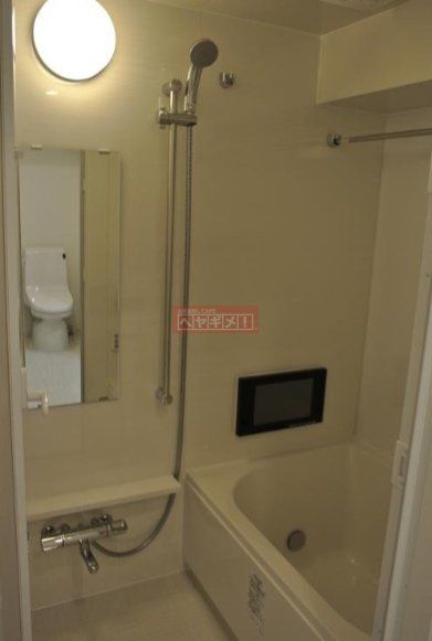 バス・シャワールーム　洗面