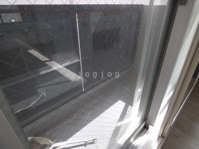 バルコニー　寝室