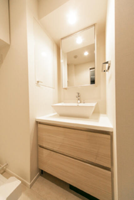 洗面設備　※写真は同タイプ住戸です。