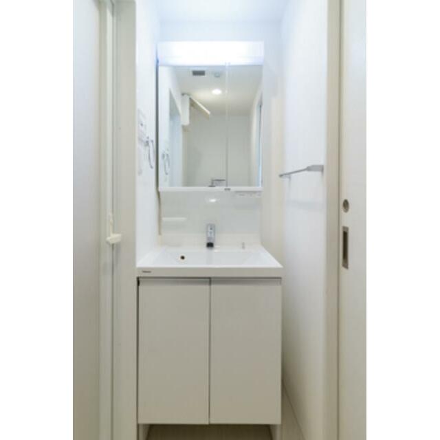 洗面設備　※写真は同タイプ住戸です。