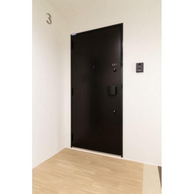 玄関　※写真は同タイプ住戸です。