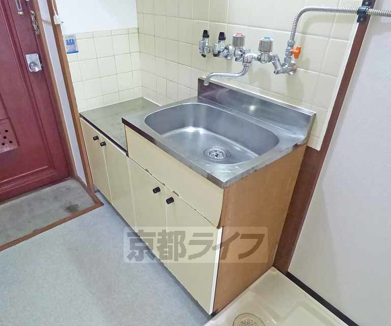 キッチン　キッチンです。