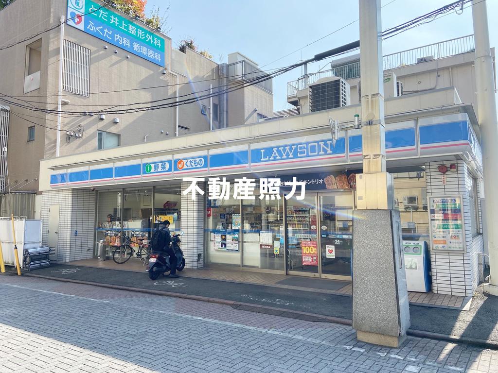 コンビニ　ローソン戸田川岸店（コンビニ）まで60m