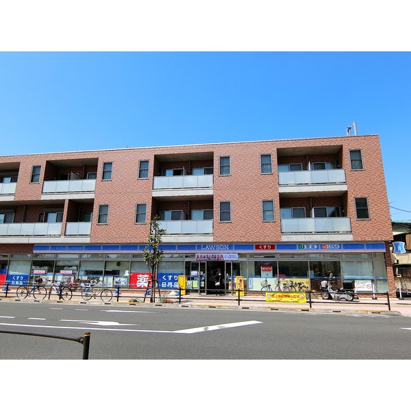 コンビニ　ローソン 飛田給駅南口店（コンビニ）まで247m