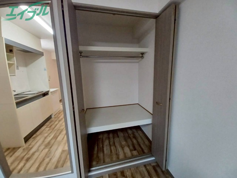 収納　同型参考写真