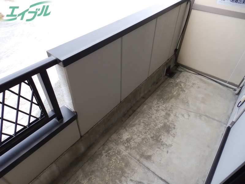 バルコニー　同型参考写真