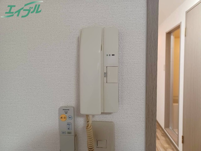 セキュリティ　同型参考写真