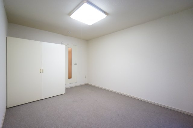 その他部屋・スペース　※同物件・反転タイプの写真です。