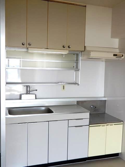 キッチン　ガスコンロ設置可