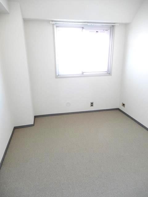 その他部屋・スペース　洋室5.7帖