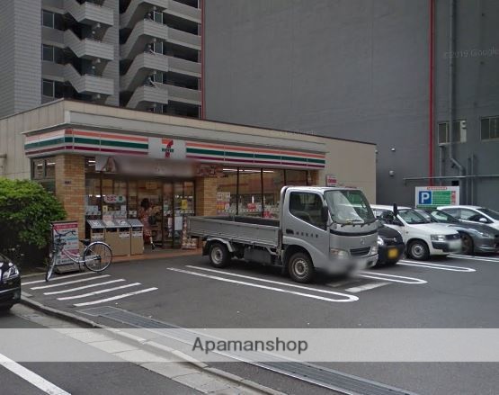 コンビニ　セブン-イレブン 港区海岸３丁目店（コンビニ）まで678m