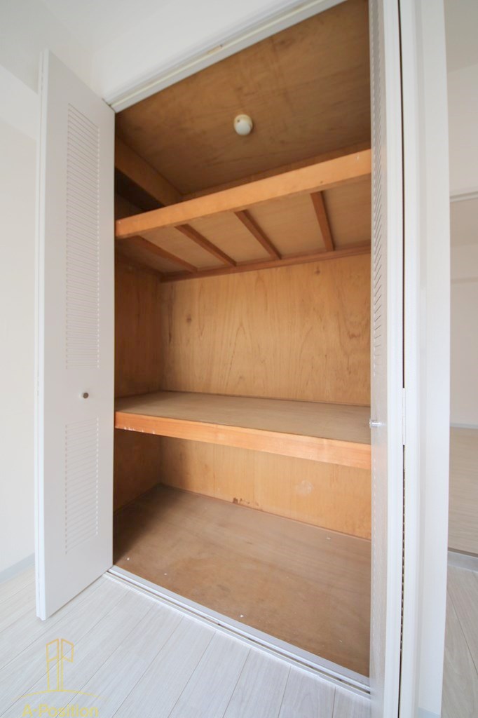 収納　シャトー南船場