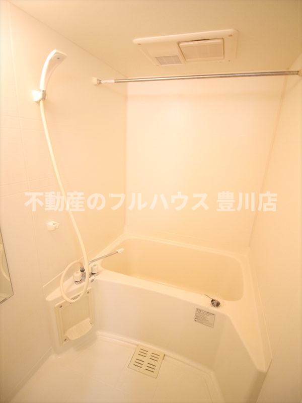 バス・シャワールーム　写真は別室