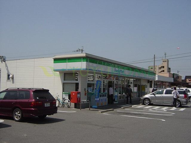 コンビニ　ファミリーマート福岡今宿三丁目店（コンビニ）まで623m