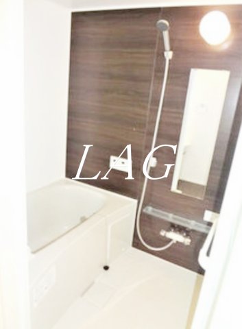 バス・シャワールーム　お風呂です。