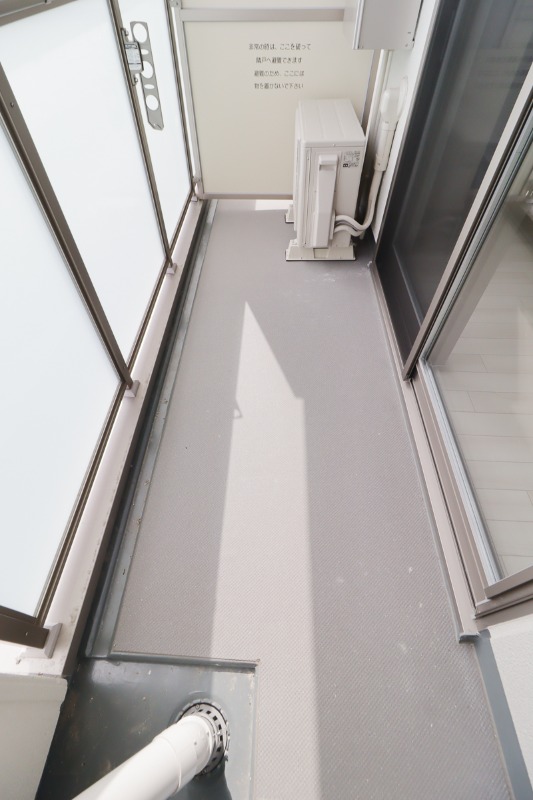 バルコニー　図面と現状に相違がある場合には現状を優先