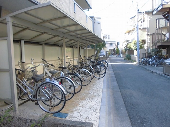 駐車場　駐輪場