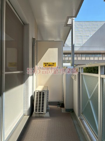 バルコニー　広々としたバルコニーです