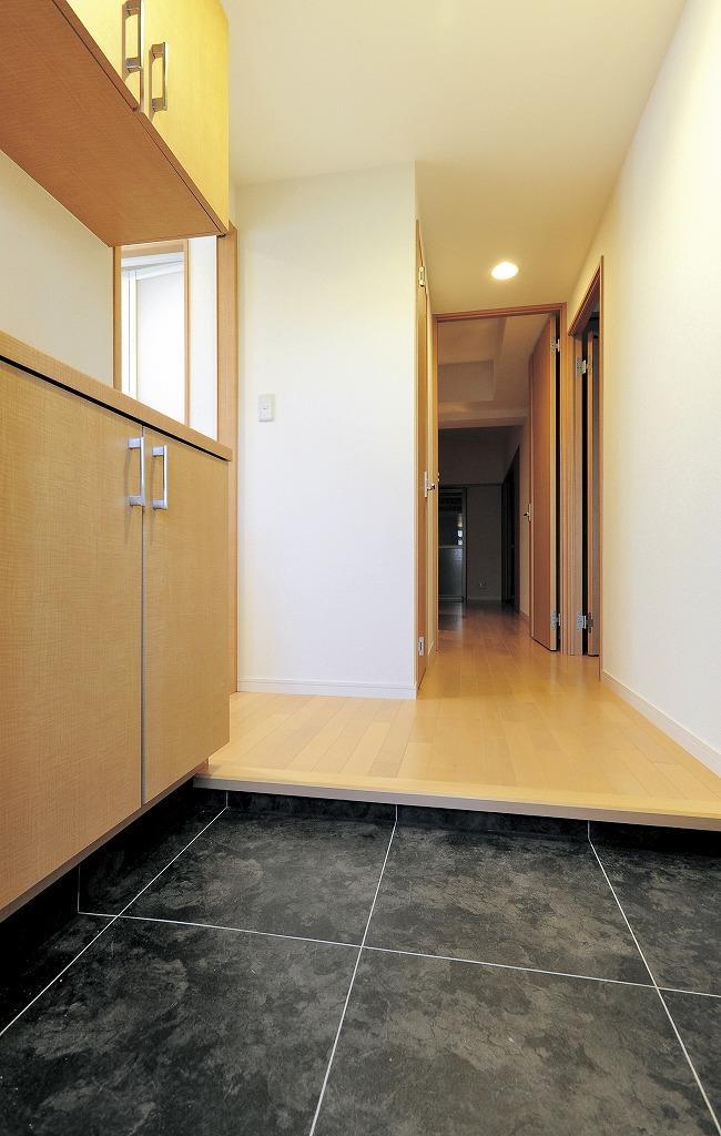 玄関　※他室参照