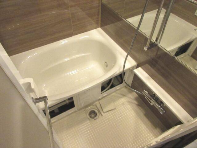 玄関　エアコン完備