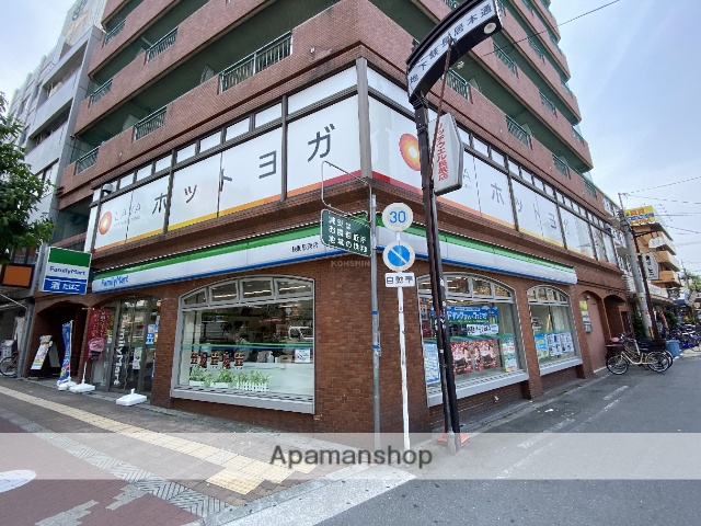 コンビニ　ファミリーマート（コンビニ）まで498m