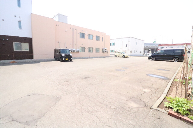 駐車場　専用駐車場スペース♪